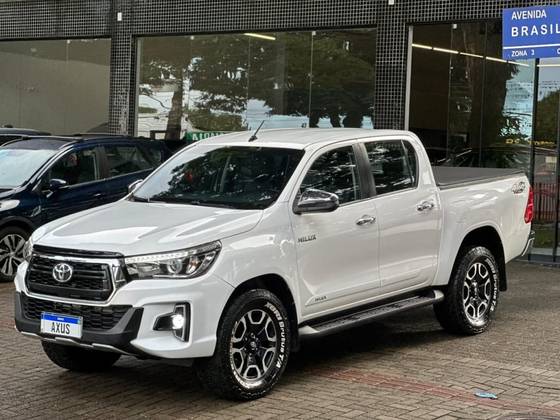 TOYOTA HILUX 2.8 SRV 4X4 CD 16V DIESEL 4P AUTOMÁTICO TOYOTA HILUX 2.8 SRV 4X4 CD 16V DIESEL 4P AUTOMÁTICO